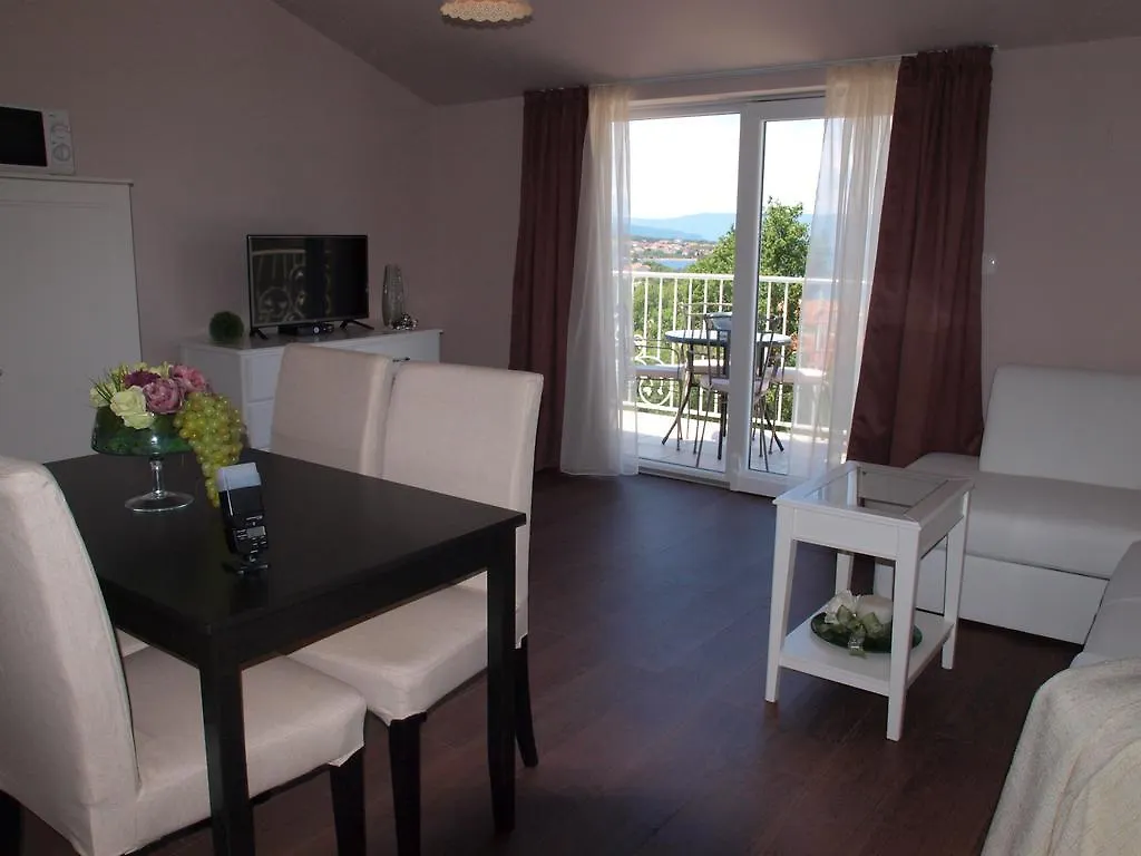 Guesthouse Olei Malinska 4*,  Kroatien